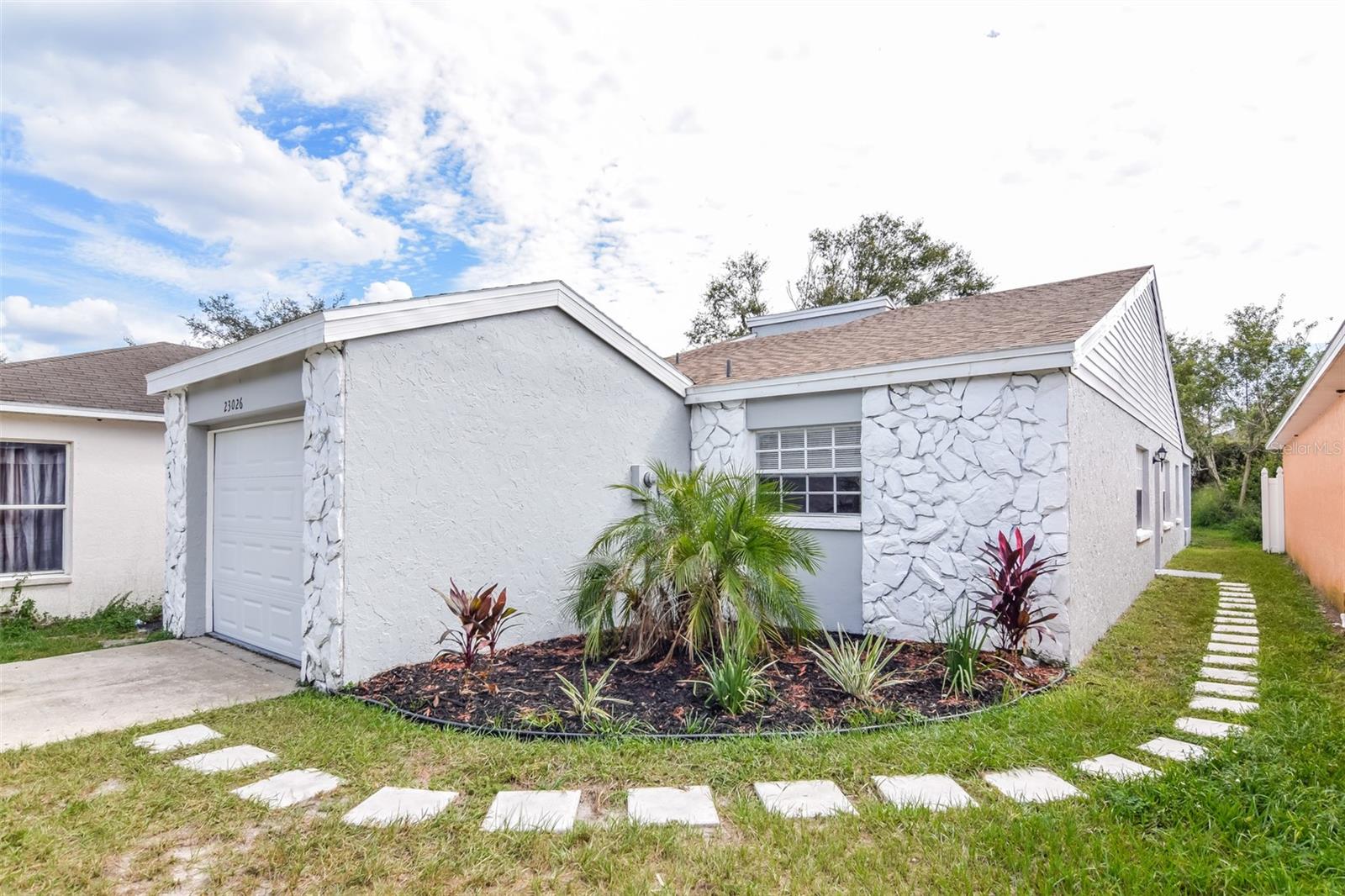 23026 DOVER DR, LAND O LAKES, FL, 34639