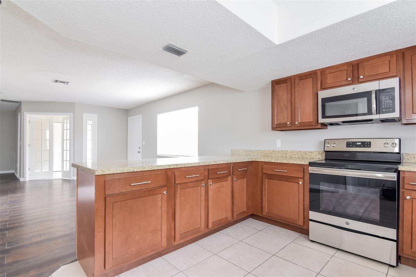 23026 DOVER DR, LAND O LAKES, FL, 34639