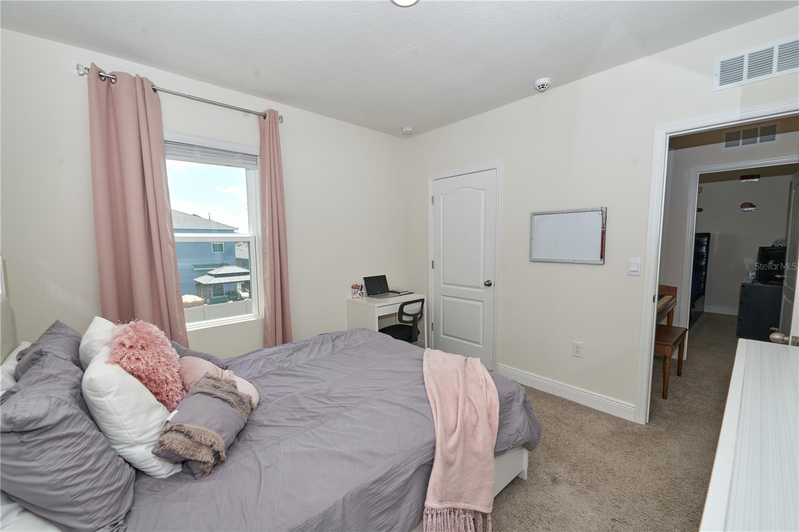 1236 BERRY LN, DAVENPORT, FL, 33837