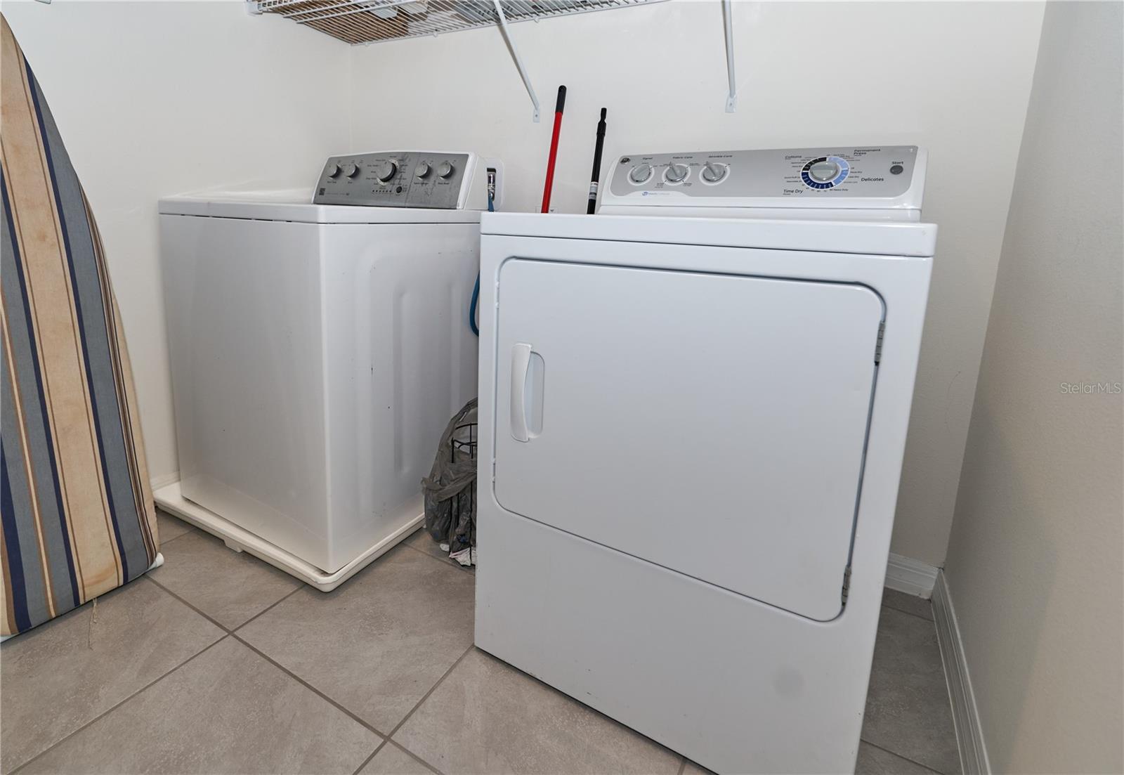 1236 BERRY LN, DAVENPORT, FL, 33837