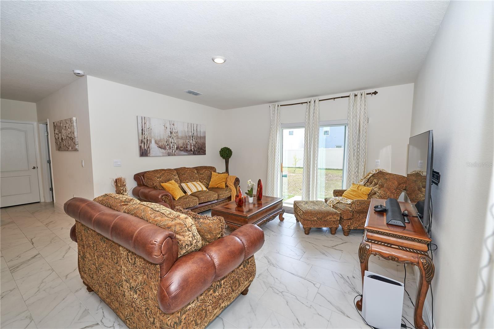 1236 BERRY LN, DAVENPORT, FL, 33837