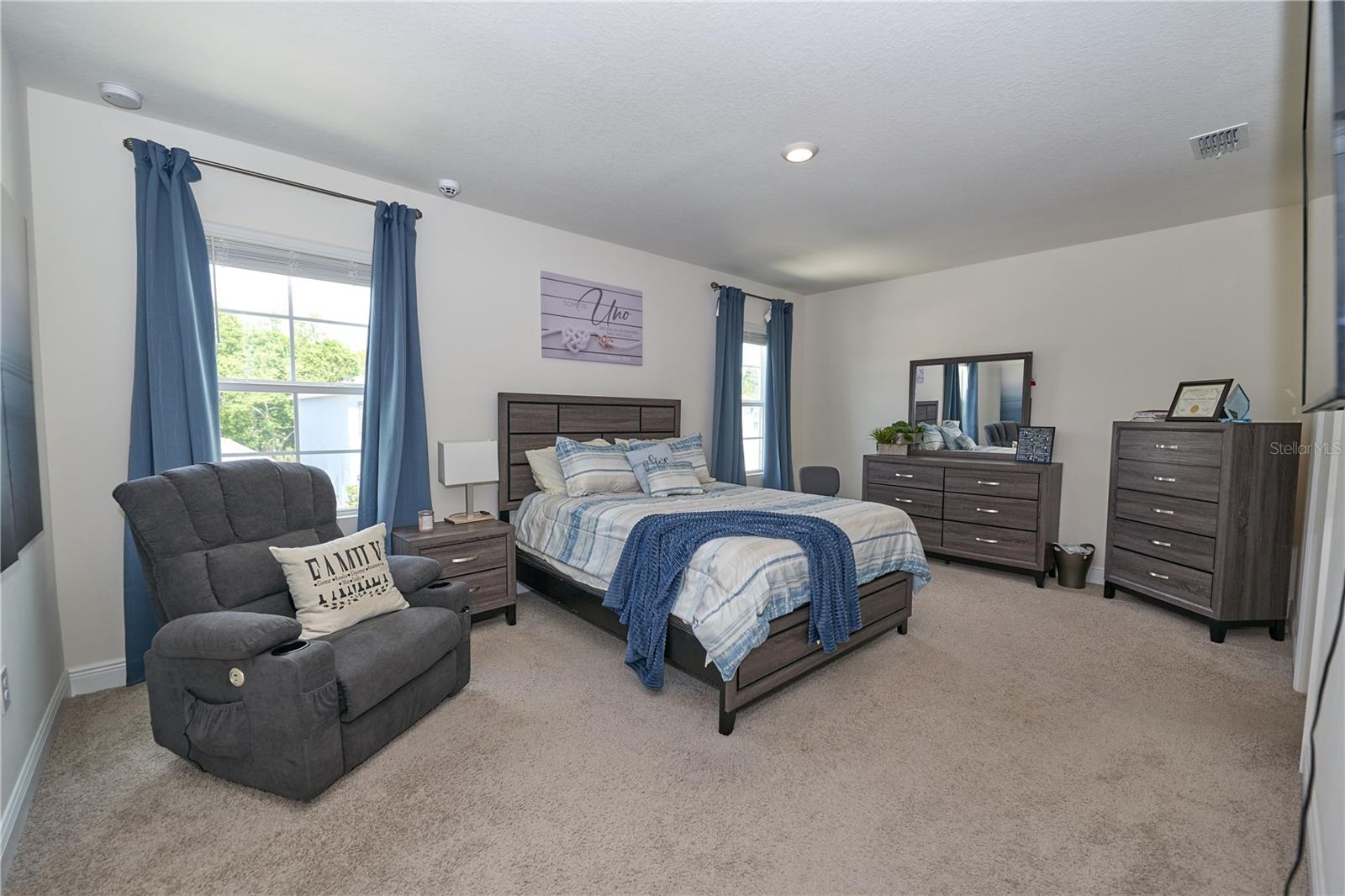 1236 BERRY LN, DAVENPORT, FL, 33837