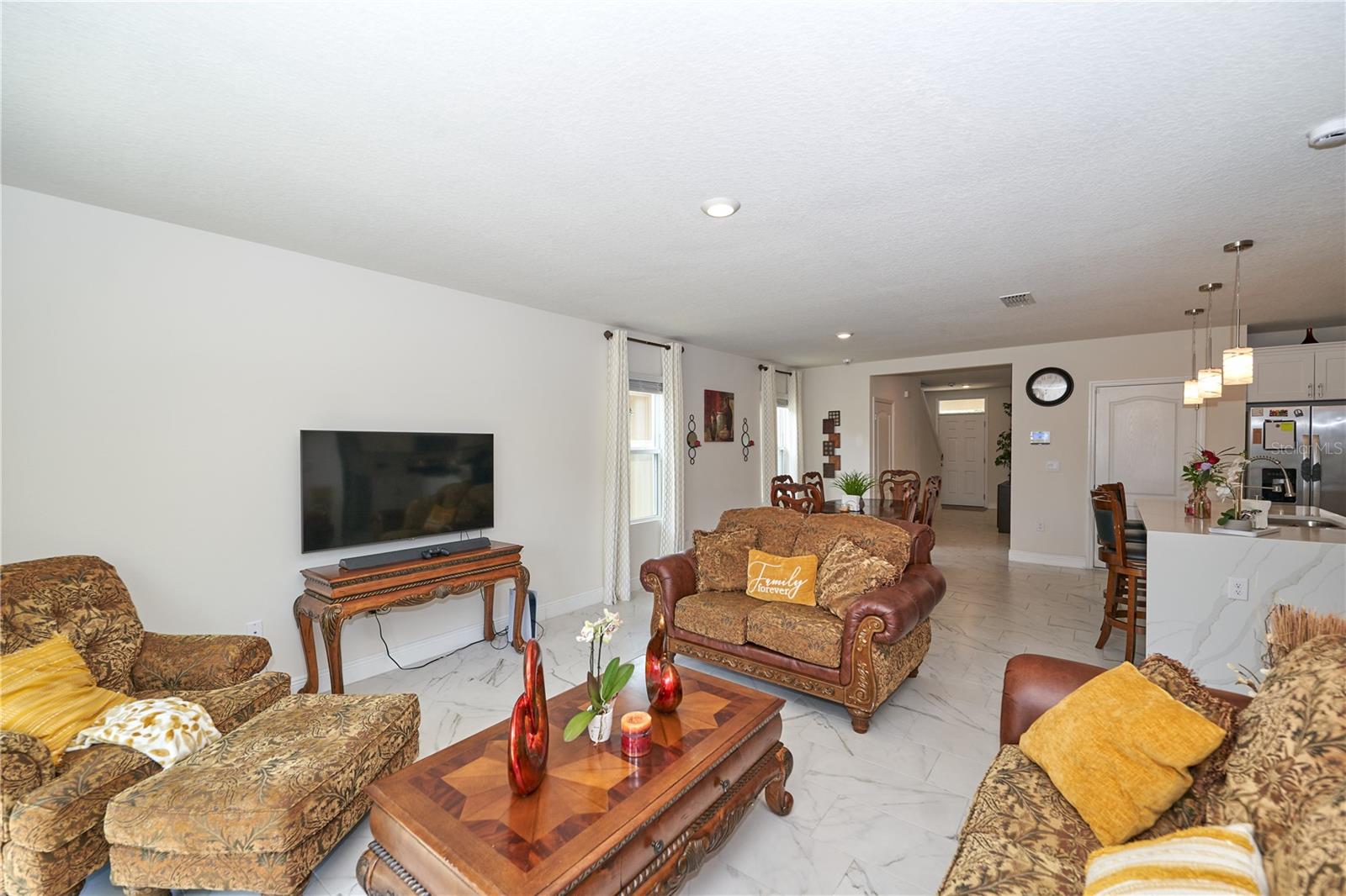 1236 BERRY LN, DAVENPORT, FL, 33837
