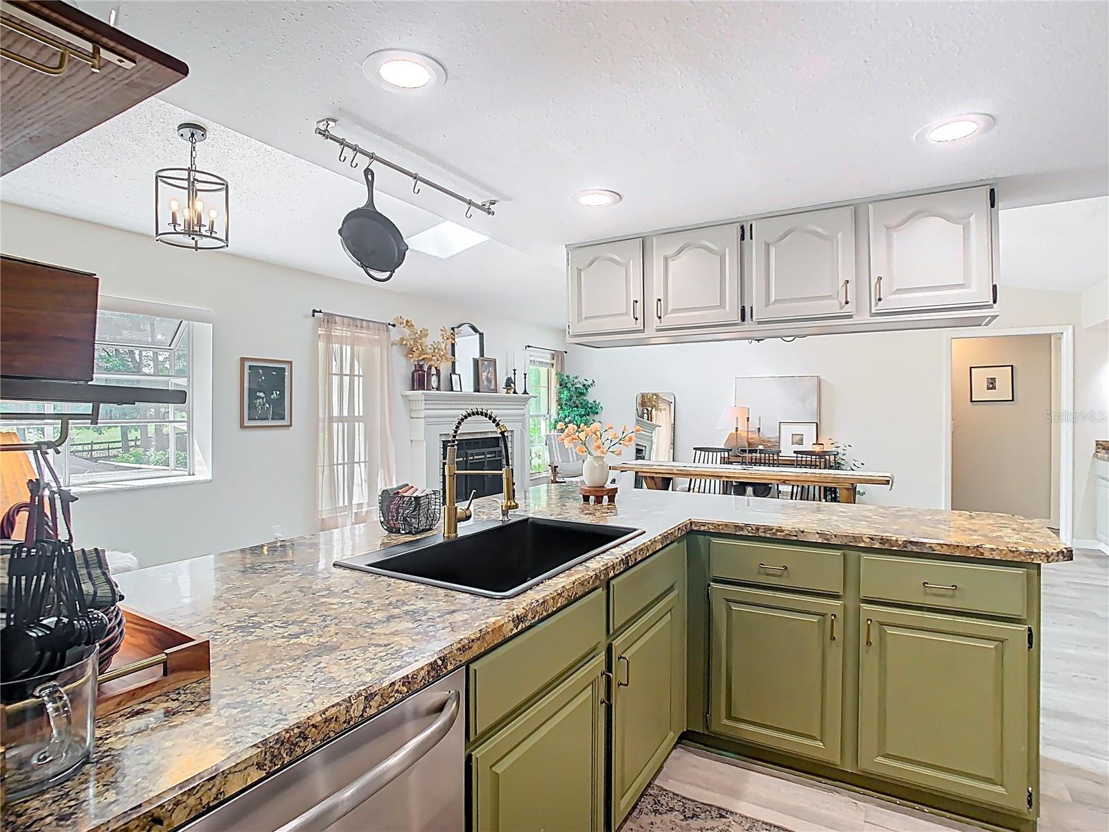 1990 S SPRING GARDEN AVE, DELAND, FL, 32720