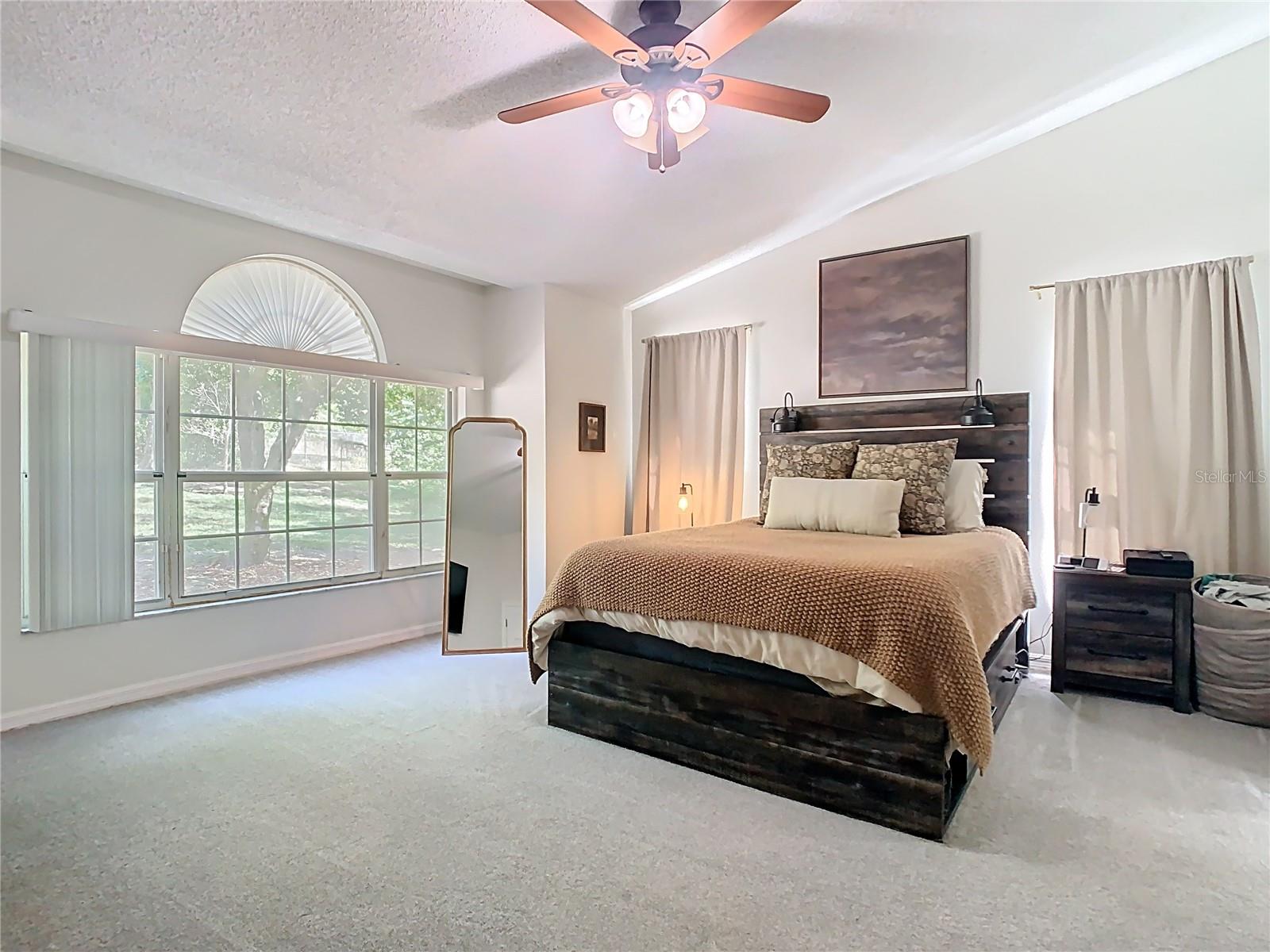 1990 S SPRING GARDEN AVE, DELAND, FL, 32720