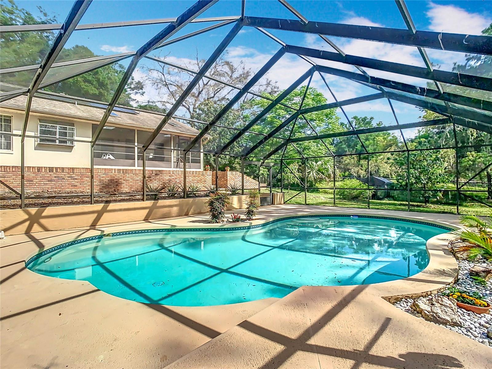 1990 S SPRING GARDEN AVE, DELAND, FL, 32720