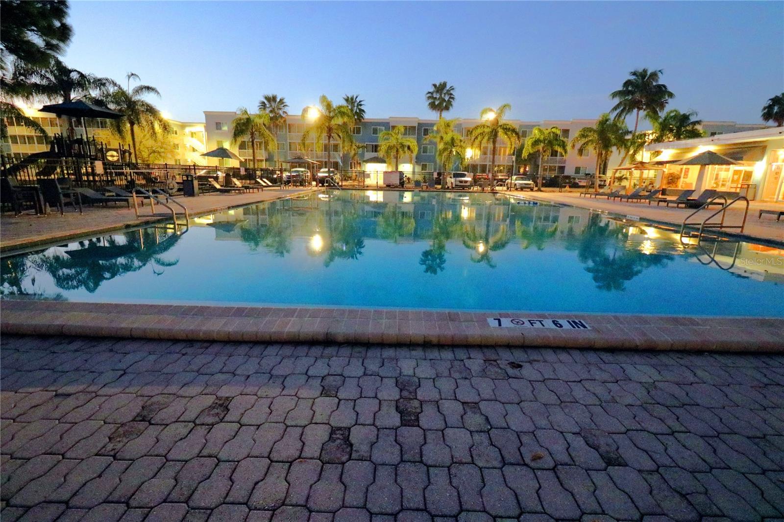 2610 COCONUT BAY LN #2J, SARASOTA, FL, 34237