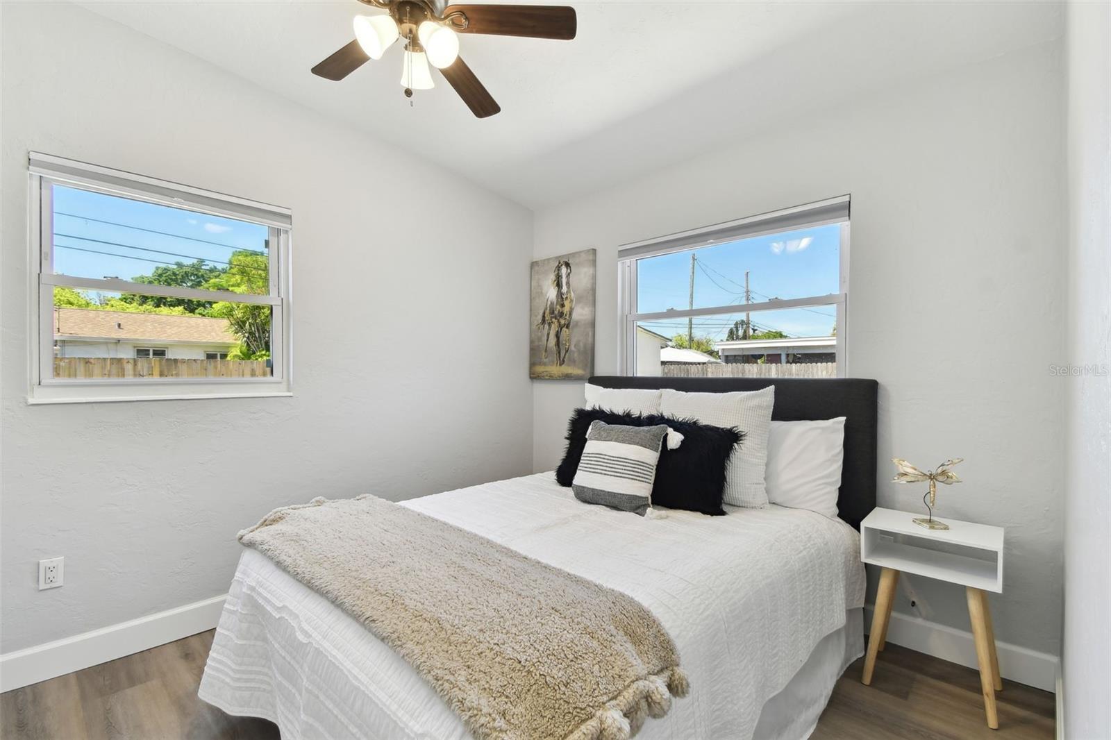 7520 ORPINE DR N, ST PETERSBURG, FL, 33702