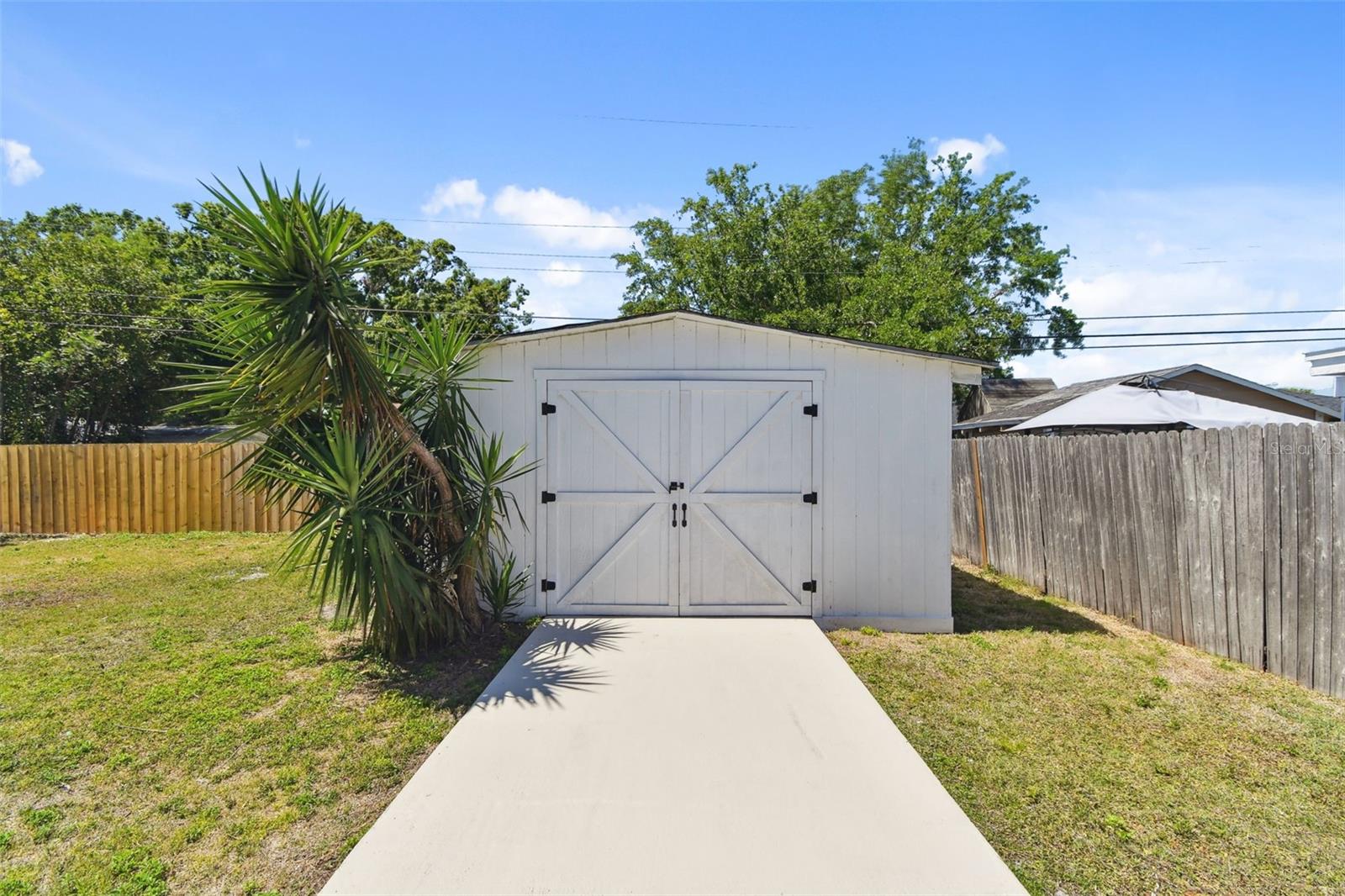7520 ORPINE DR N, ST PETERSBURG, FL, 33702
