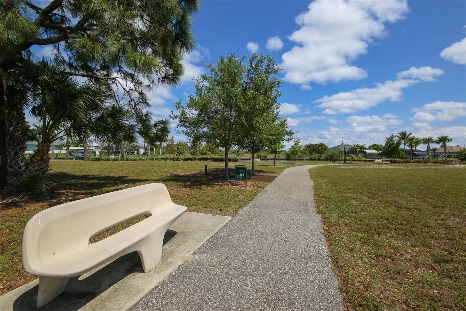 15184 ALDAMA CIR, PORT CHARLOTTE, FL, 33981