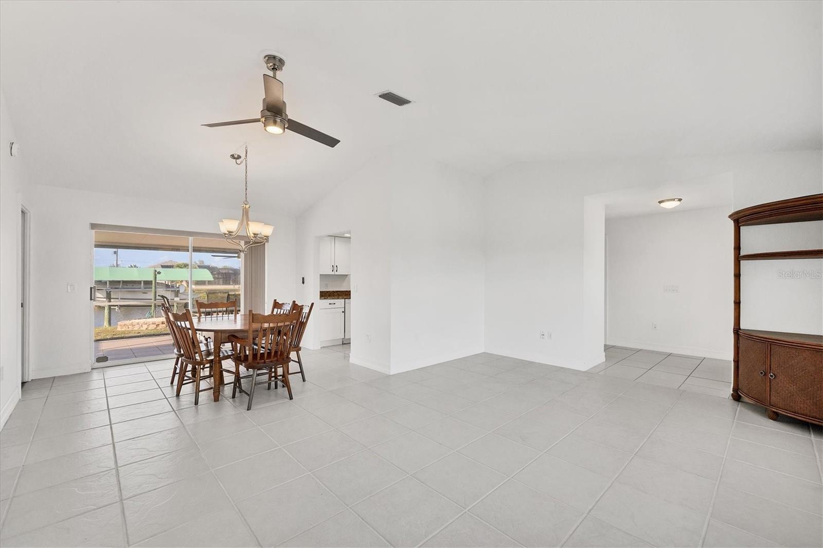 15184 ALDAMA CIR, PORT CHARLOTTE, FL, 33981