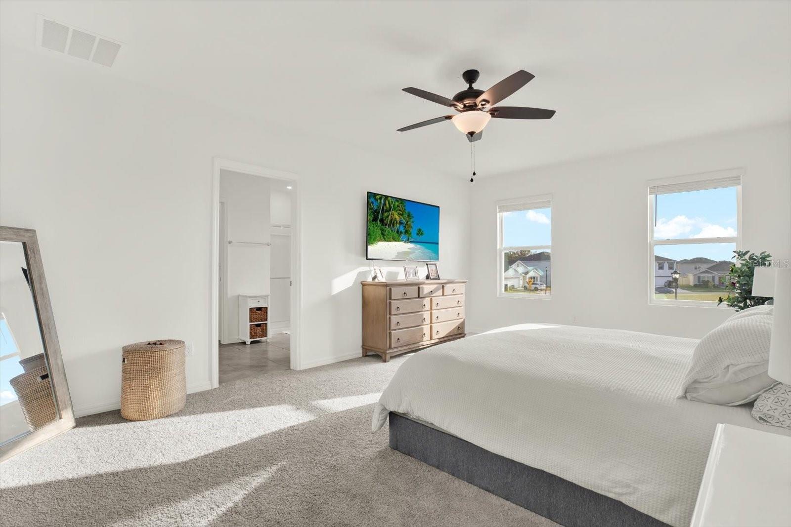 5851 HALEWOOD WAY, WESLEY CHAPEL, FL, 33545