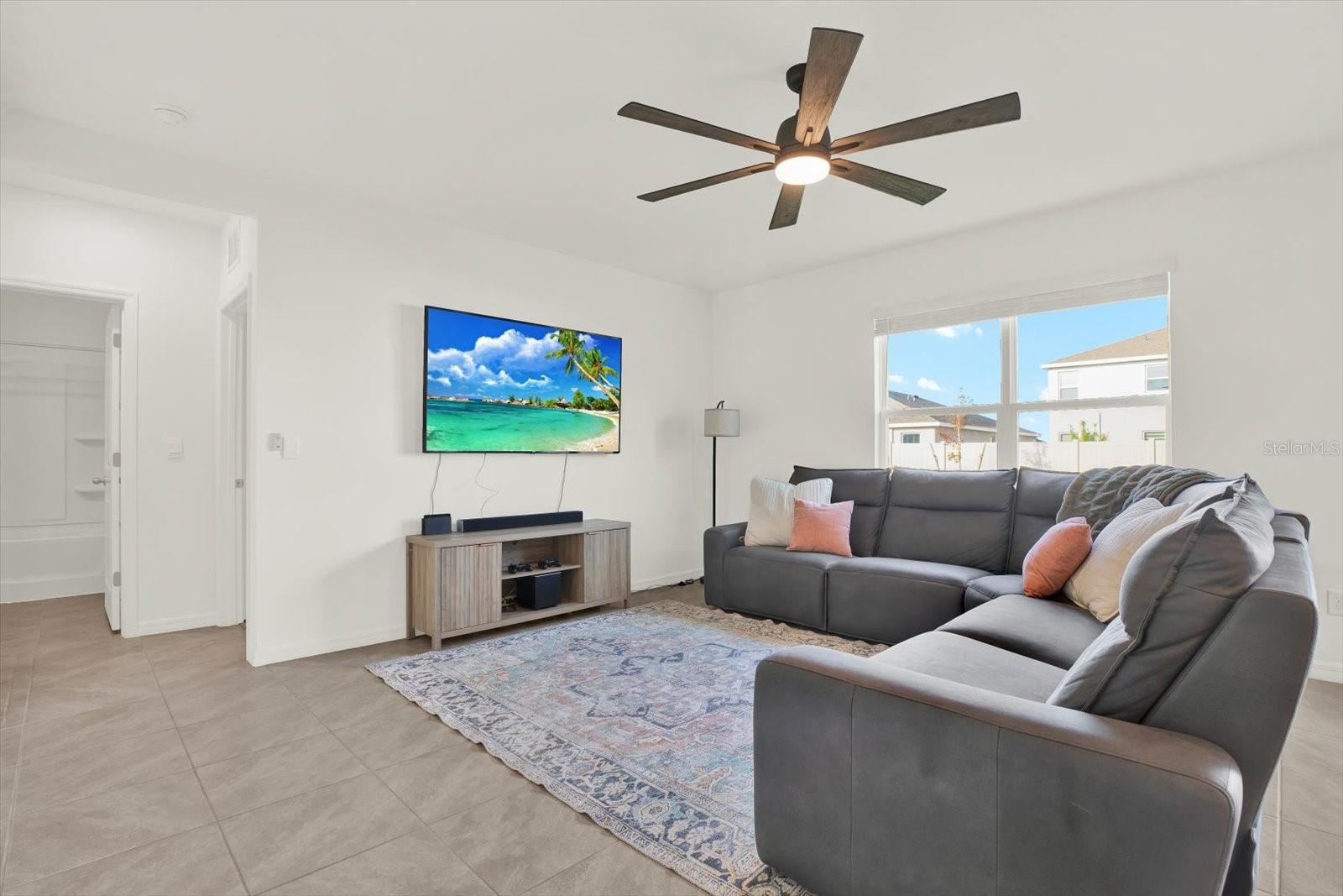 5851 HALEWOOD WAY, WESLEY CHAPEL, FL, 33545