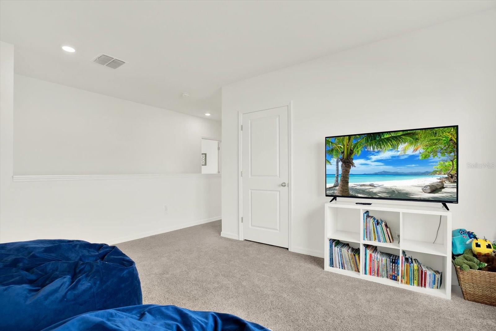 5851 HALEWOOD WAY, WESLEY CHAPEL, FL, 33545