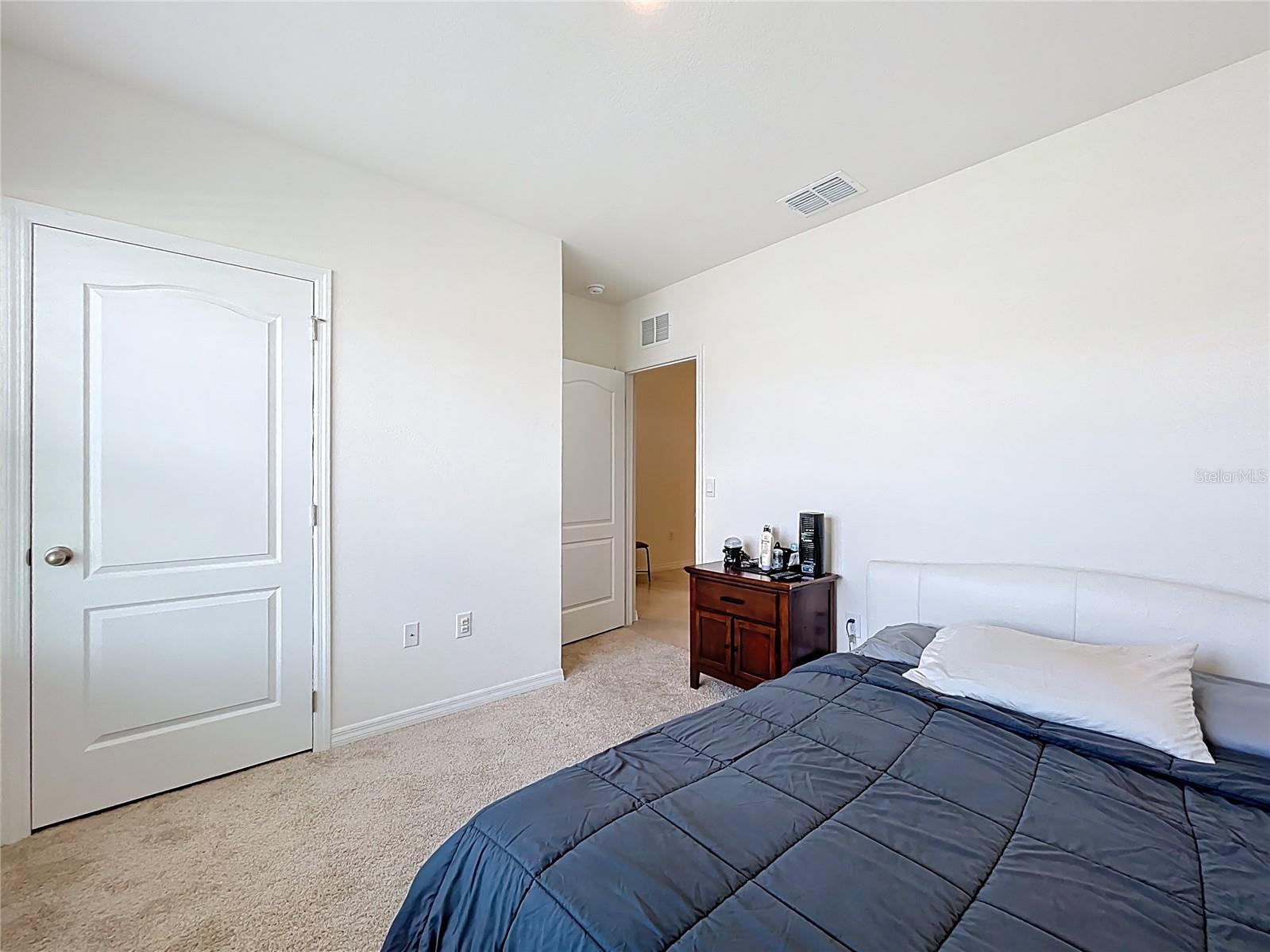 1828 HENIN CIR, TAVARES, FL, 32778