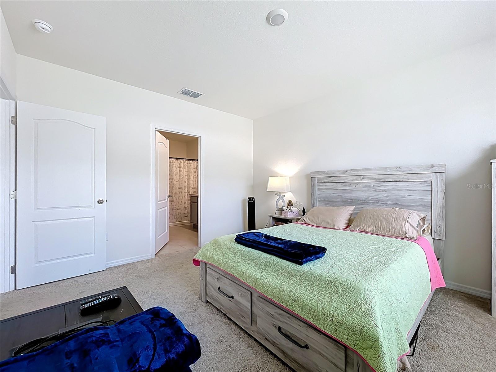 1828 HENIN CIR, TAVARES, FL, 32778