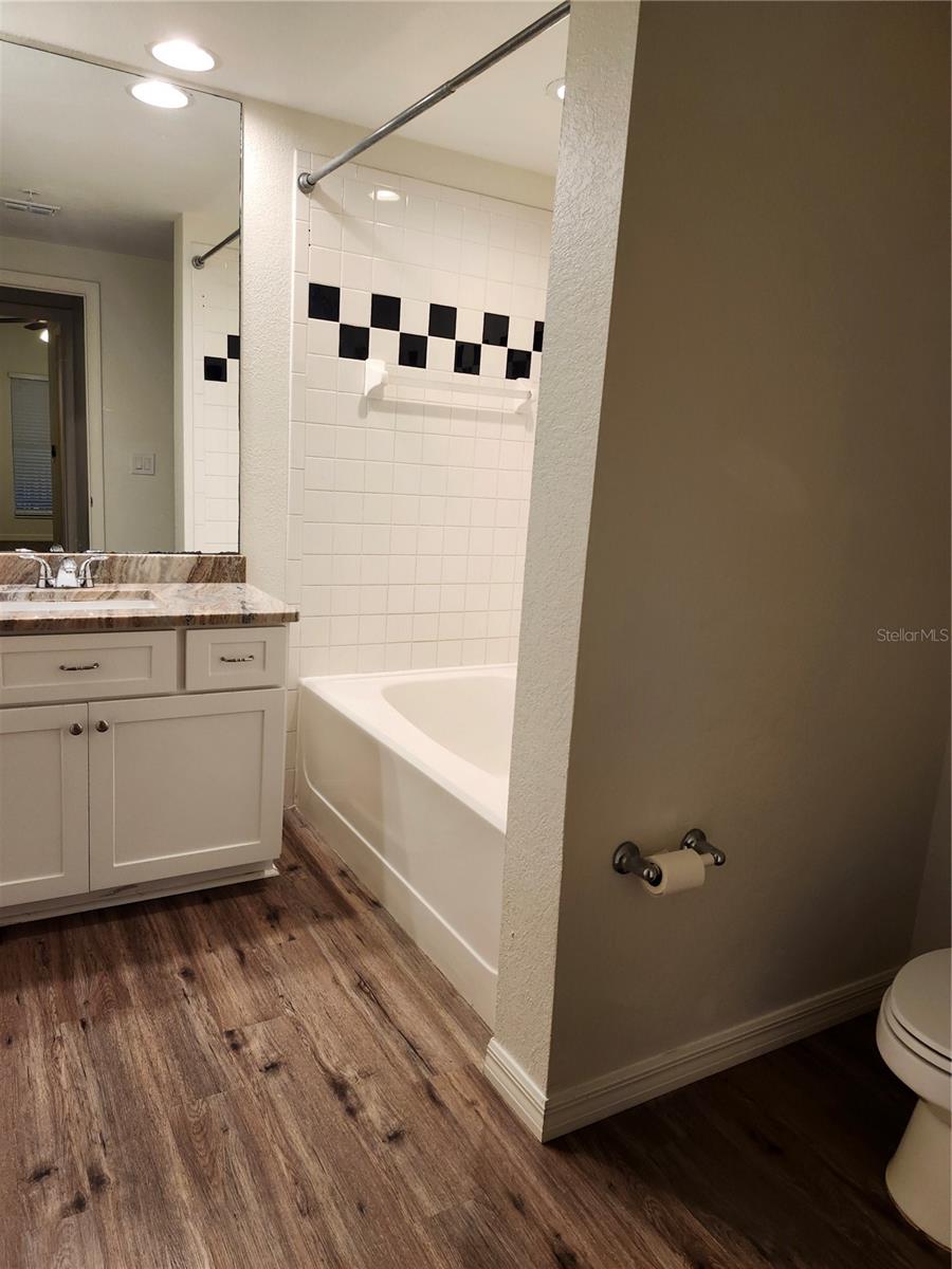 2421 W HORATIO ST #817, TAMPA, FL, 33609