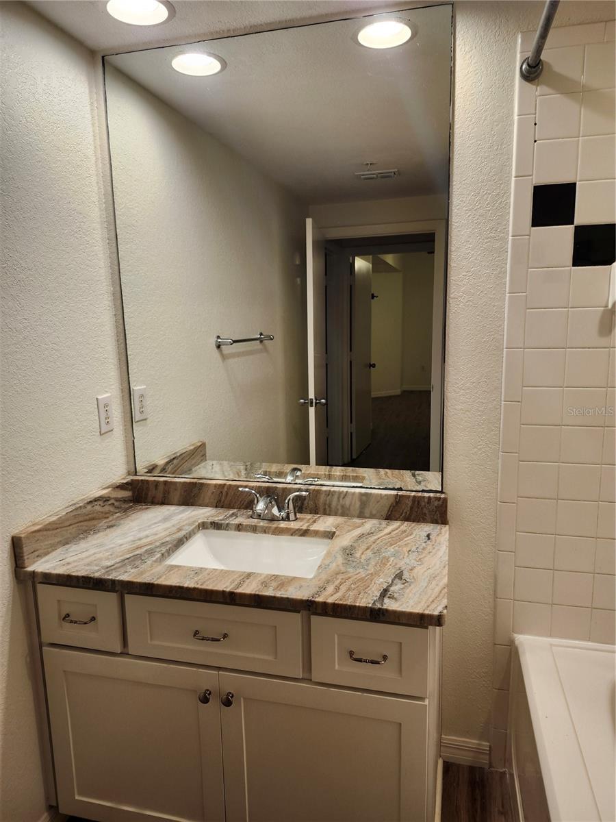 2421 W HORATIO ST #817, TAMPA, FL, 33609