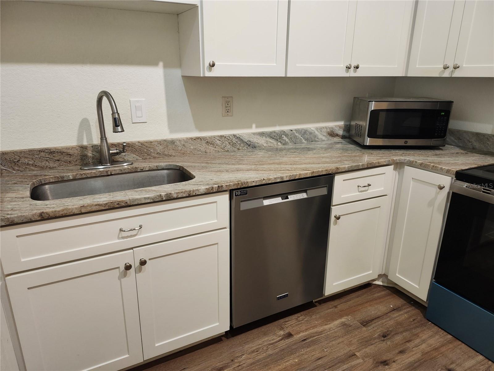 2421 W HORATIO ST #817, TAMPA, FL, 33609