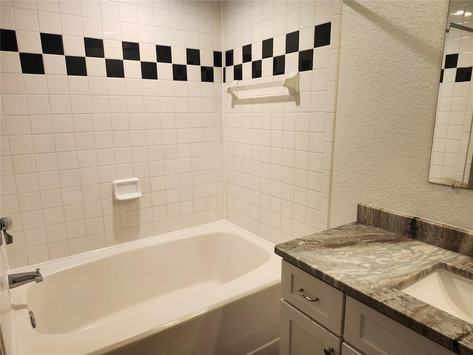 2421 W HORATIO ST #817, TAMPA, FL, 33609