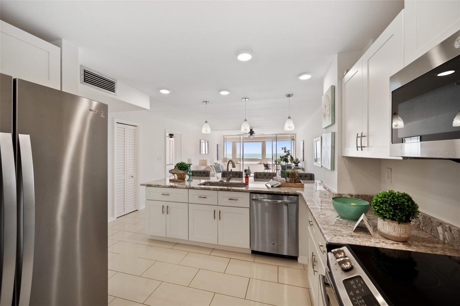 17920 GULF BLVD #2004, REDINGTON SHORES, FL, 33708