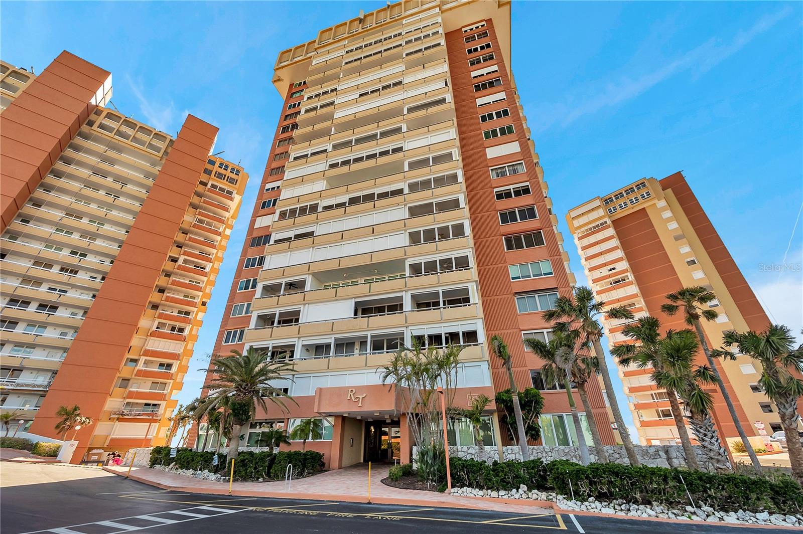 17920 GULF BLVD #2004, REDINGTON SHORES, FL, 33708