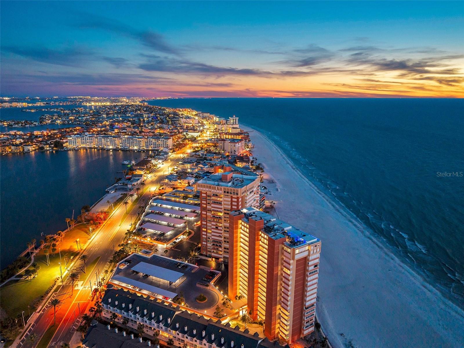 17920 GULF BLVD #2004, REDINGTON SHORES, FL, 33708