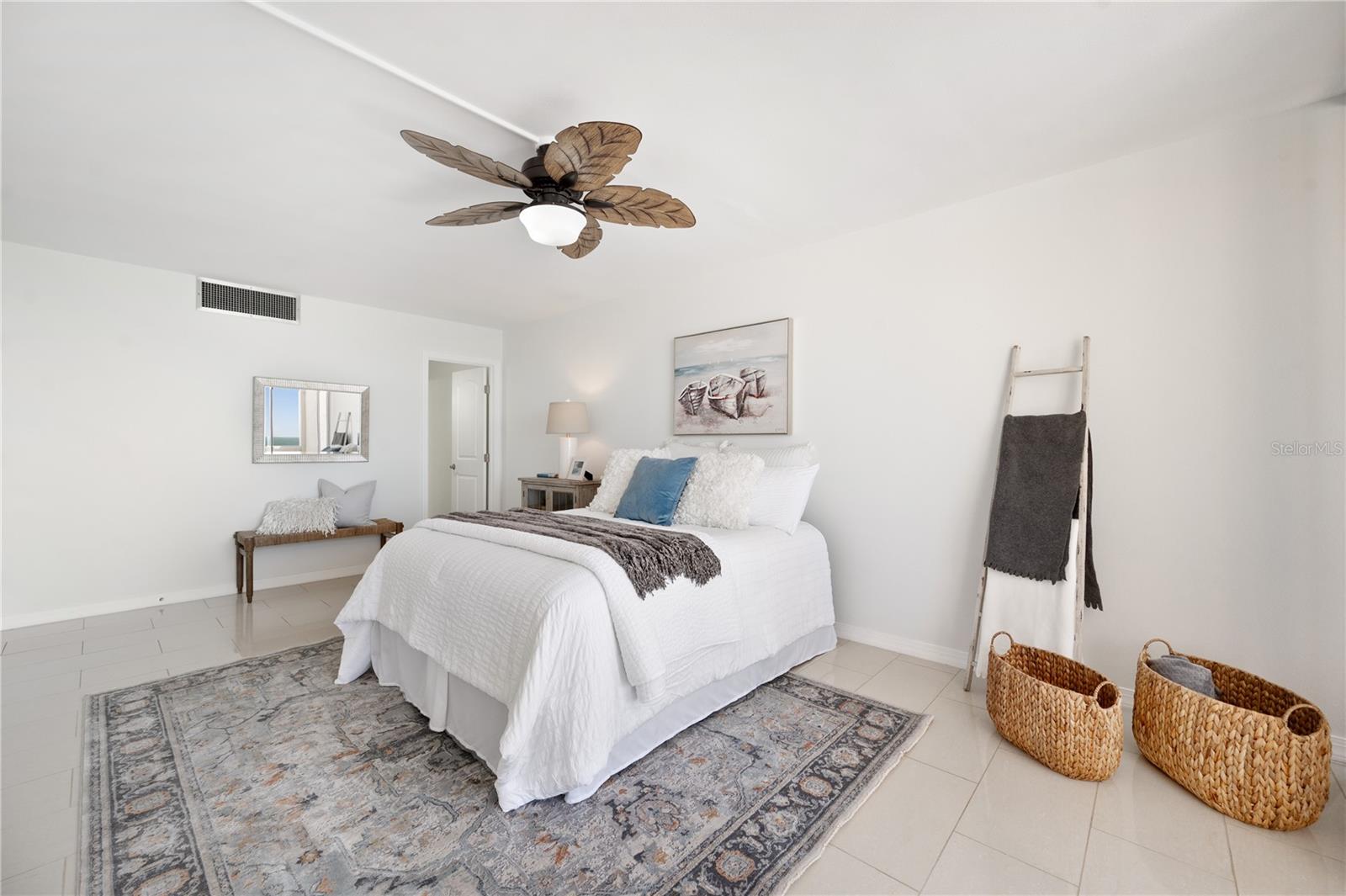17920 GULF BLVD #2004, REDINGTON SHORES, FL, 33708
