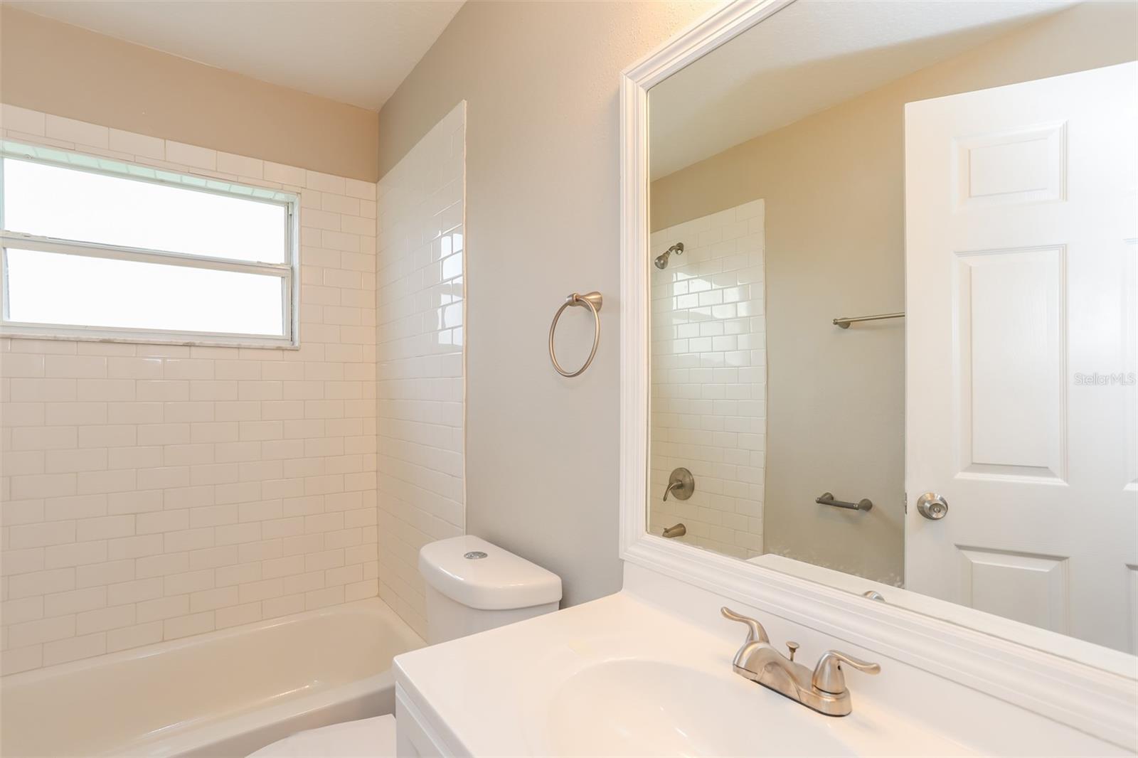 5705 33RD DR E, PALMETTO, FL, 34221