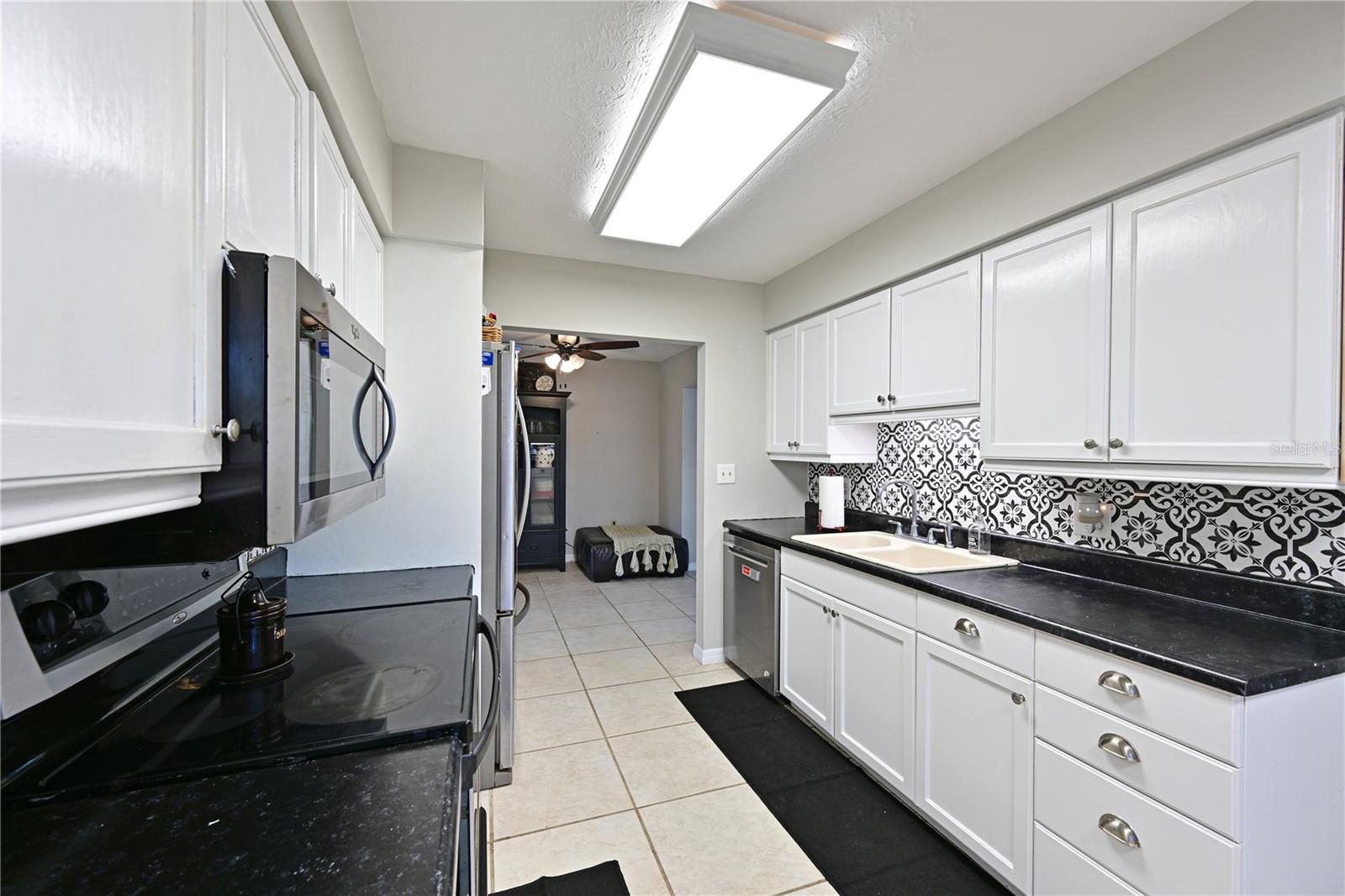404 62ND ST NW, BRADENTON, FL, 34209
