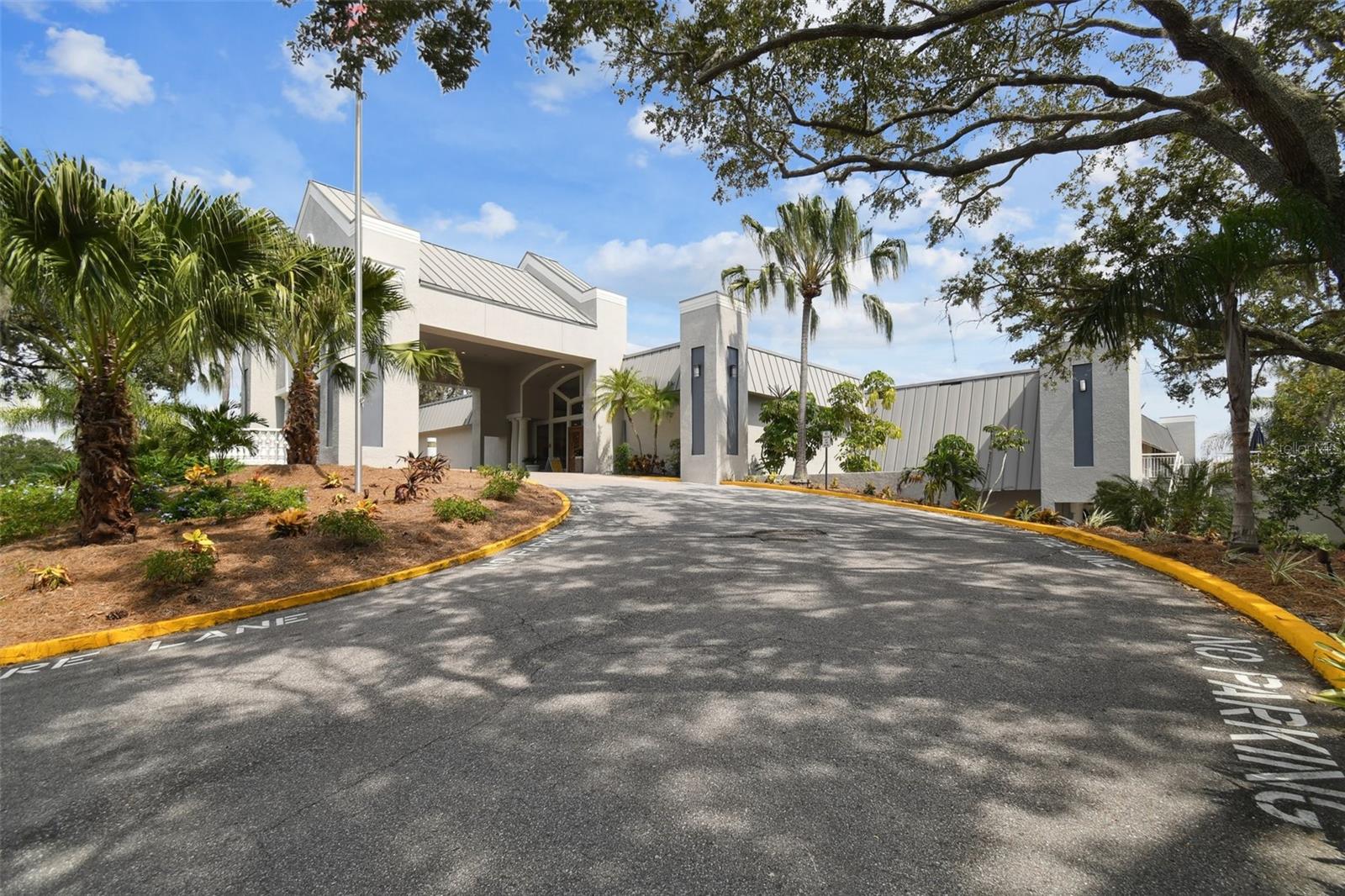 2159 WARWICK DR, OLDSMAR, FL, 34677