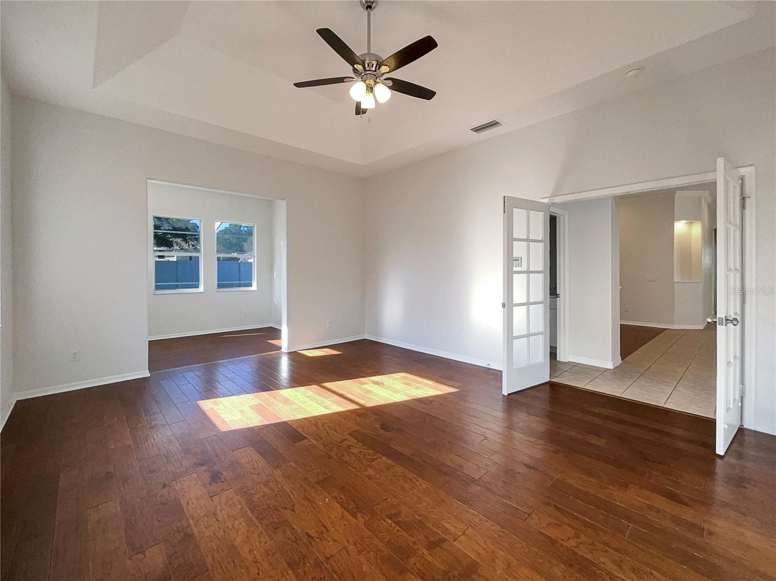 2317 VALRICO FOREST DR, VALRICO, FL, 33594