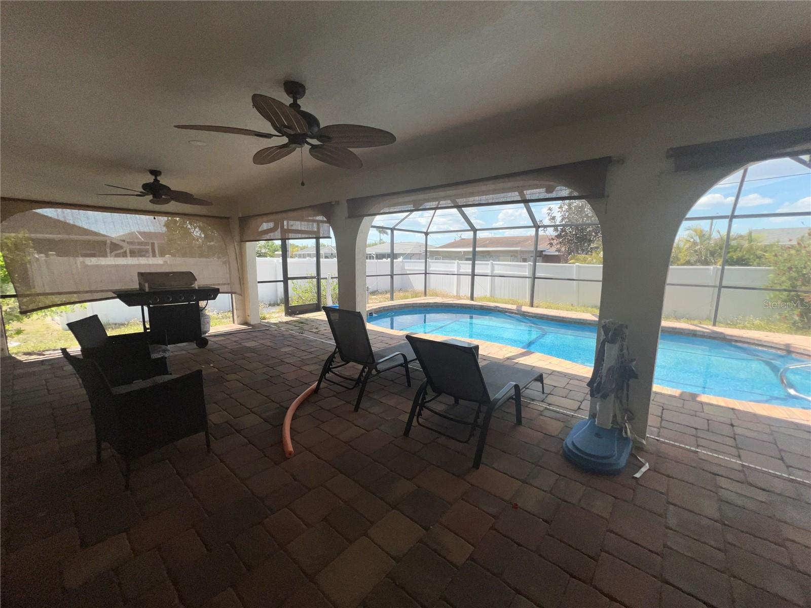 176 N WATERWAY DR NW, PORT CHARLOTTE, FL, 33952