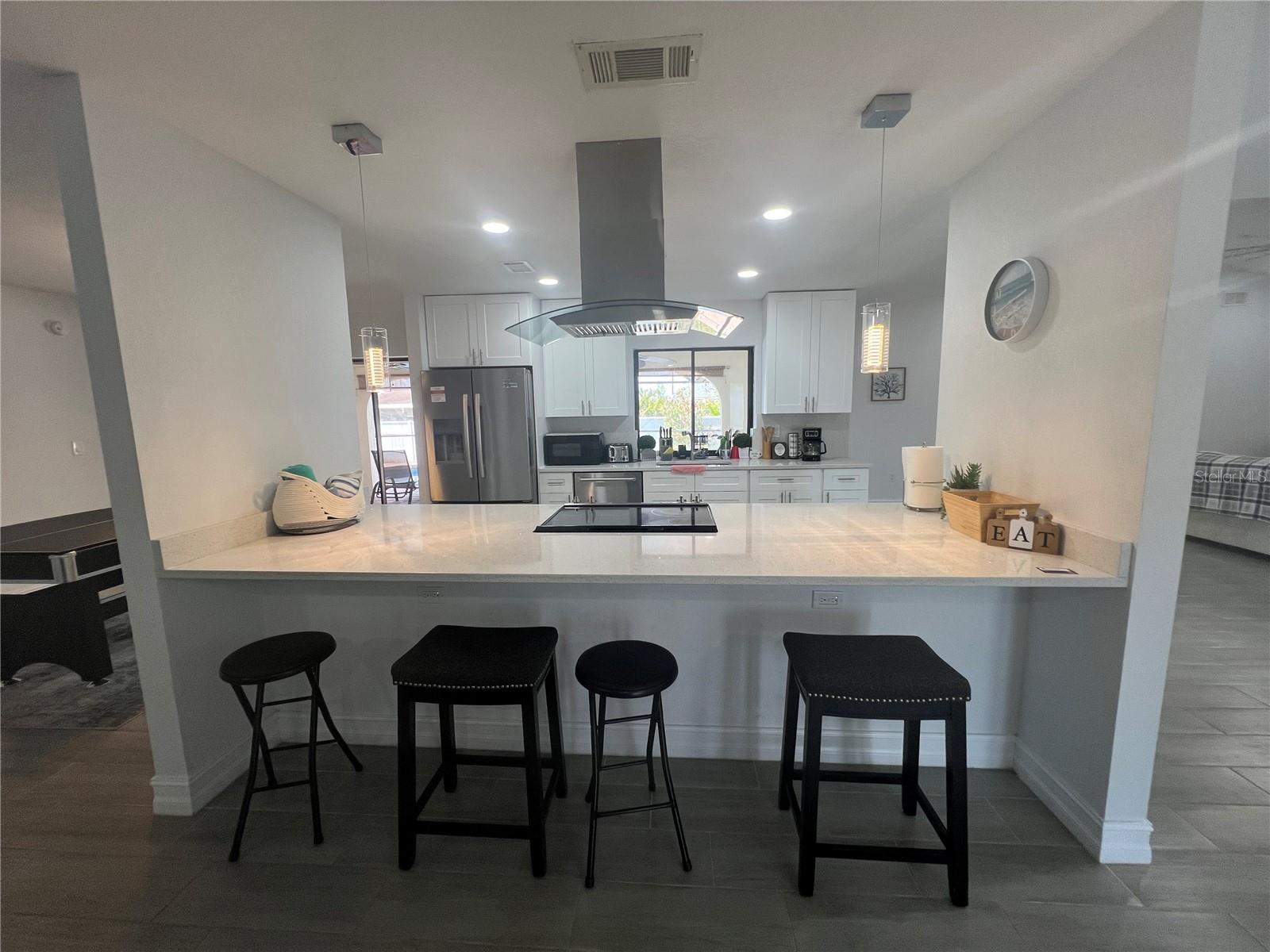 176 N WATERWAY DR NW, PORT CHARLOTTE, FL, 33952