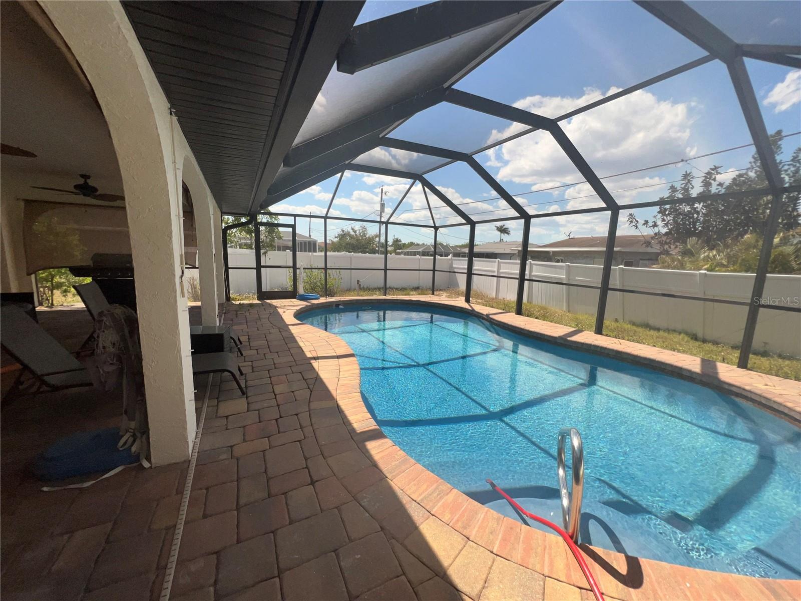 176 N WATERWAY DR NW, PORT CHARLOTTE, FL, 33952