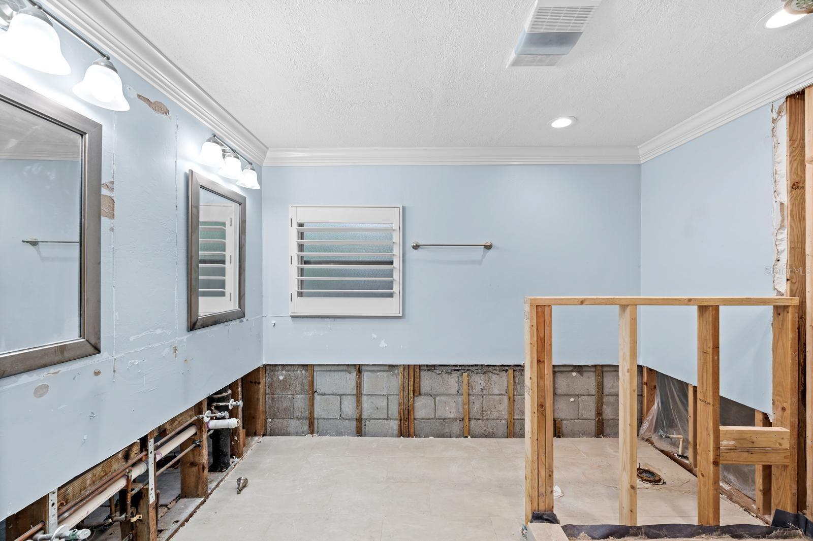 219 RIALTO WAY NE, ST PETERSBURG, FL, 33704