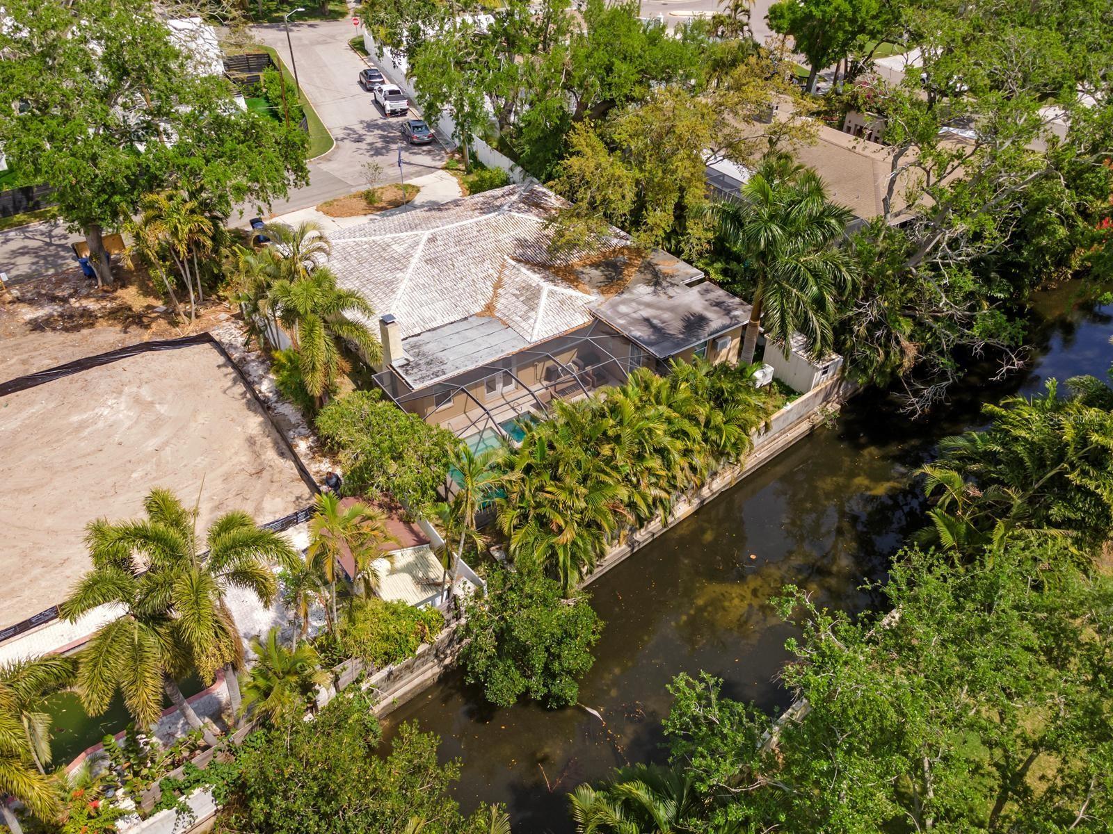 219 RIALTO WAY NE, ST PETERSBURG, FL, 33704