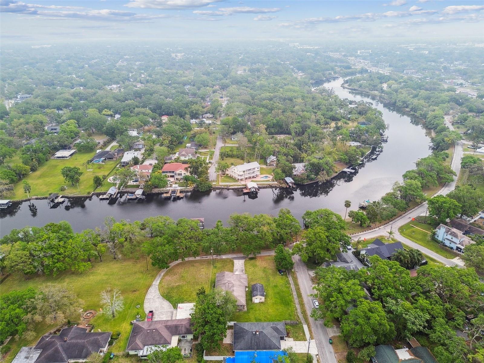 1005 W POWHATAN AVE, TAMPA, FL, 33603