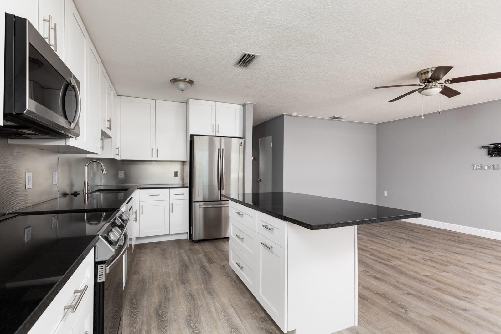 8555 112TH ST #209, SEMINOLE, FL, 33772