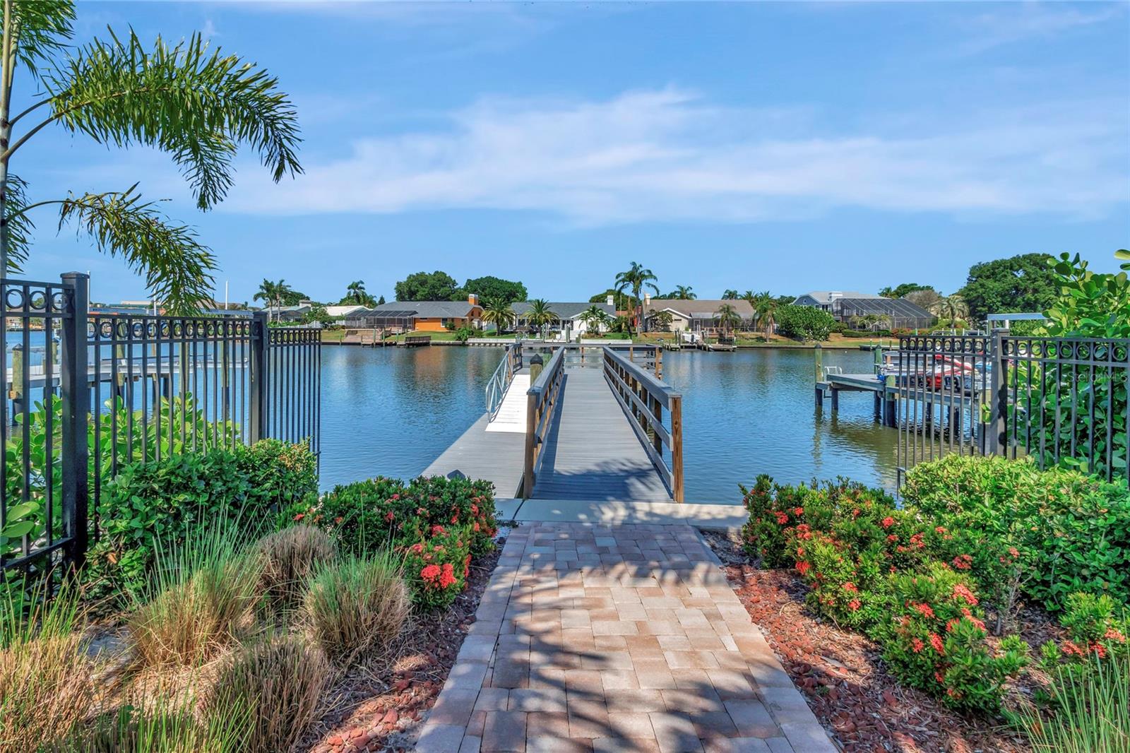 4111 ROCKY SHORES DR, TAMPA, FL, 33634