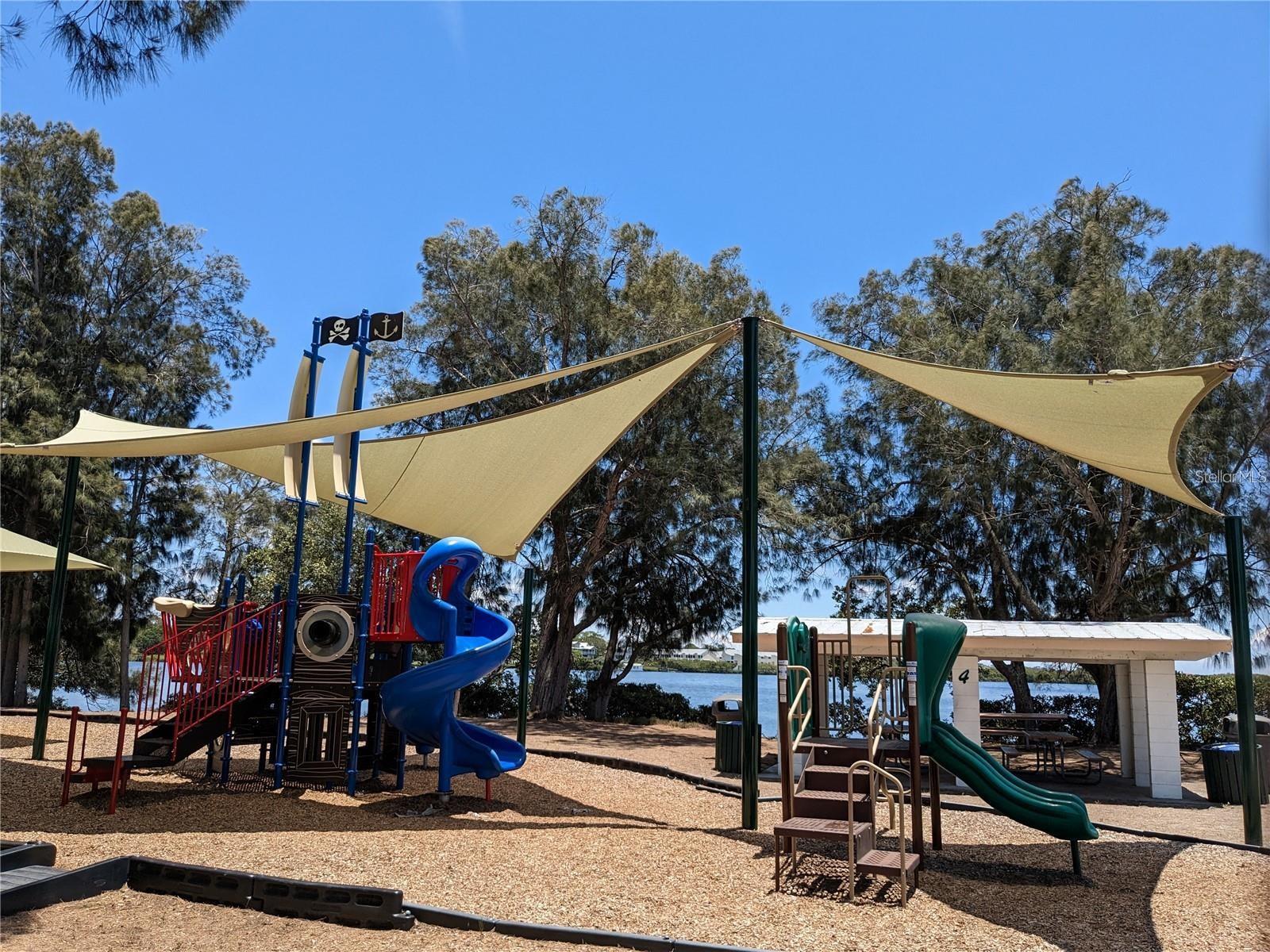 1537 EMBER LN, TARPON SPRINGS, FL, 34689