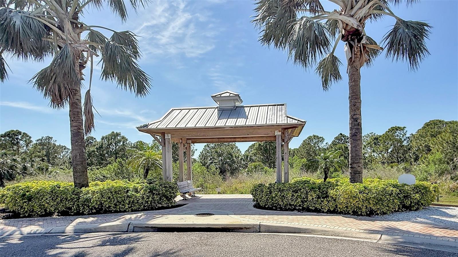 524 WINTERSIDE DR, APOLLO BEACH, FL, 33572