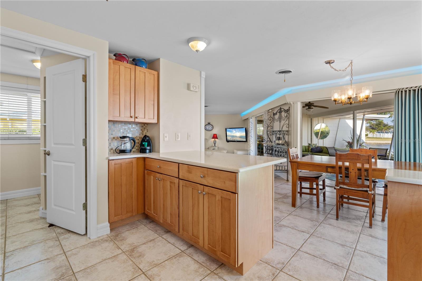 151 FRANCIS DR, PORT CHARLOTTE, FL, 33952