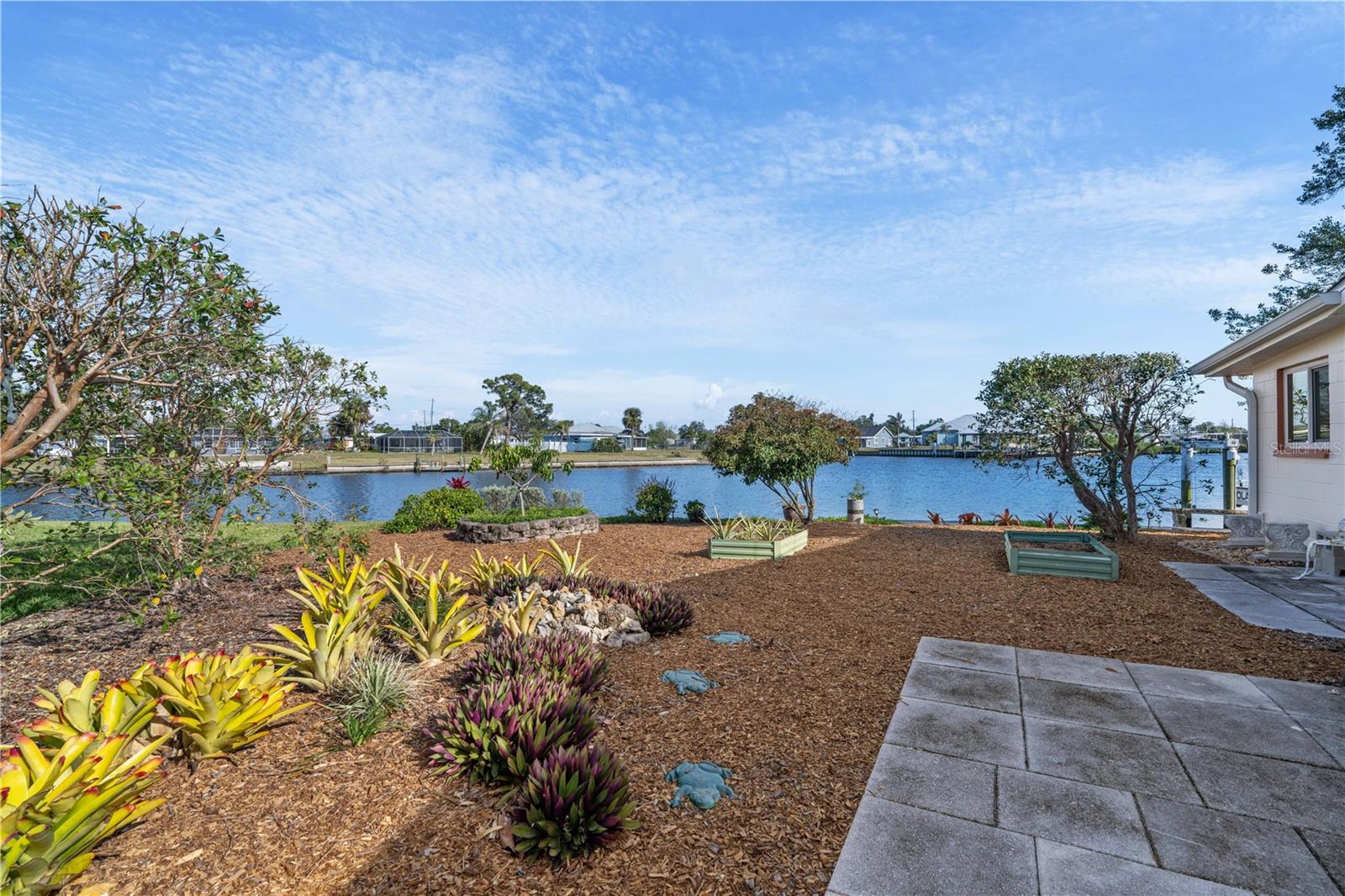 151 FRANCIS DR, PORT CHARLOTTE, FL, 33952