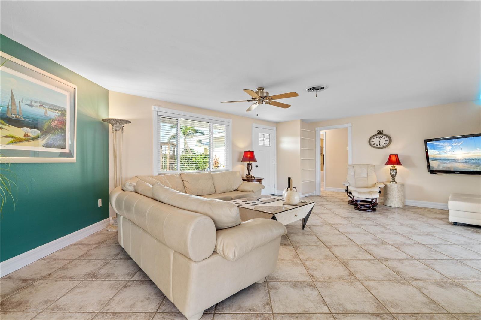 151 FRANCIS DR, PORT CHARLOTTE, FL, 33952