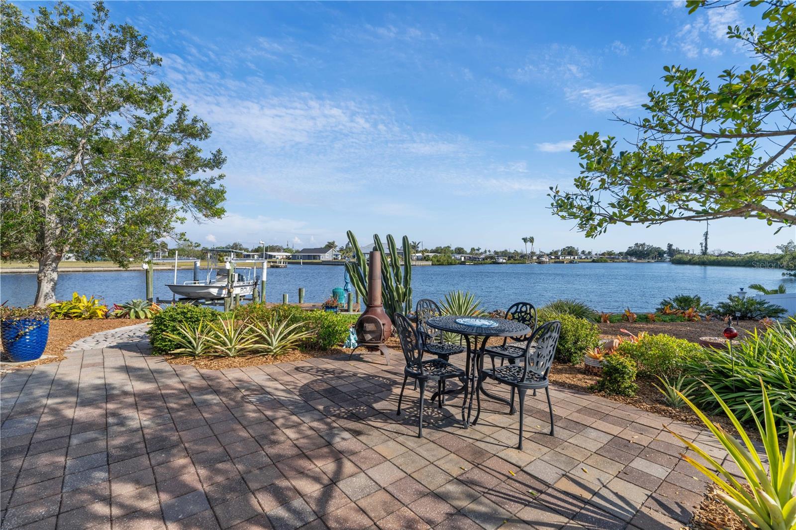 151 FRANCIS DR, PORT CHARLOTTE, FL, 33952