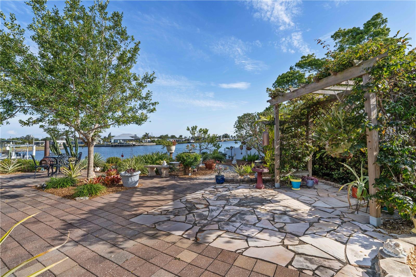 151 FRANCIS DR, PORT CHARLOTTE, FL, 33952