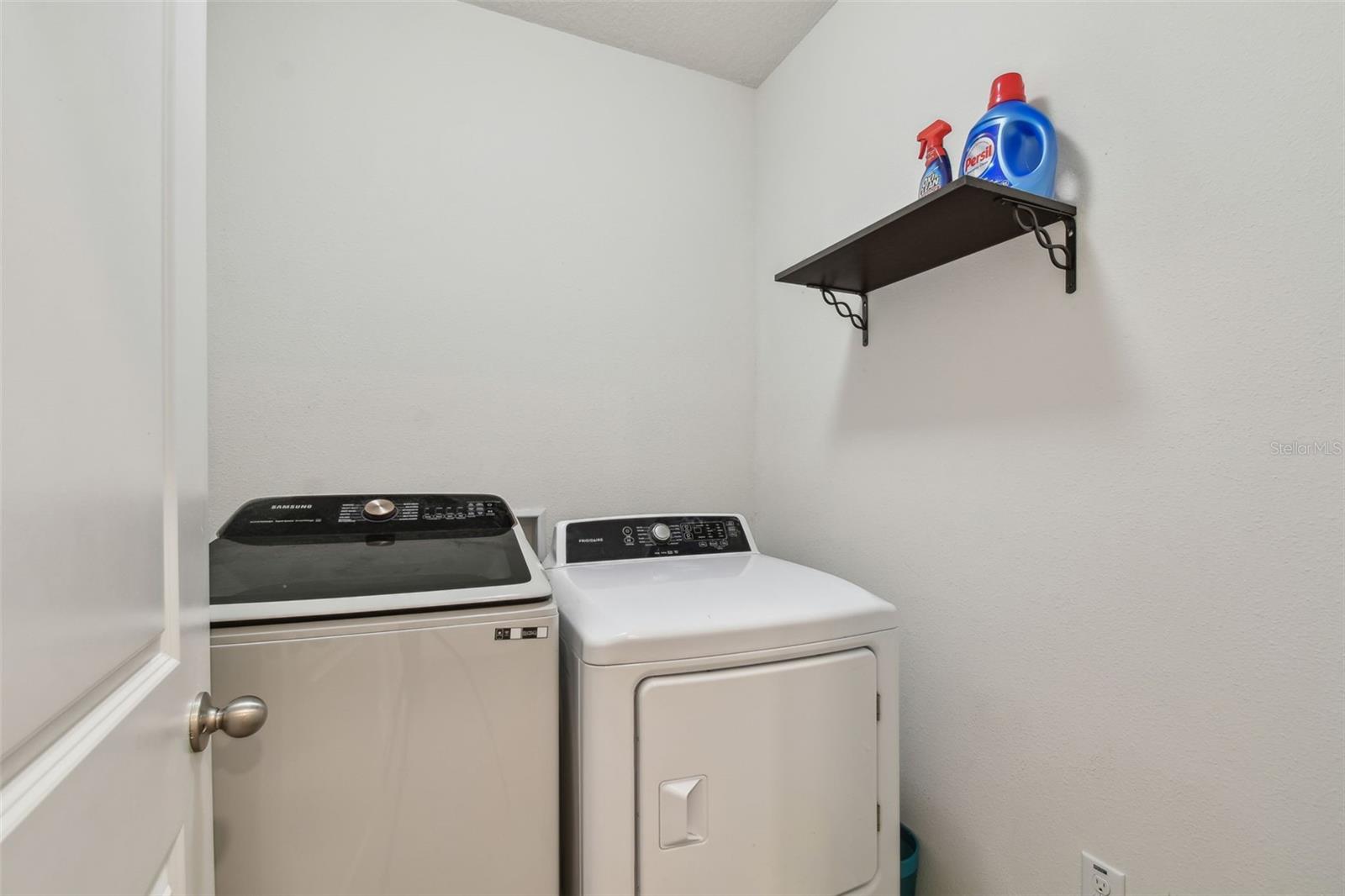 6882 SILVERADO RANCH BLVD, ZEPHYRHILLS, FL, 33541