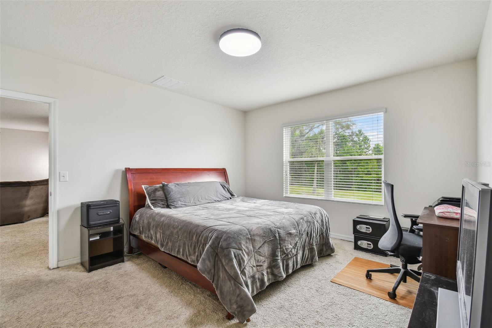 6882 SILVERADO RANCH BLVD, ZEPHYRHILLS, FL, 33541