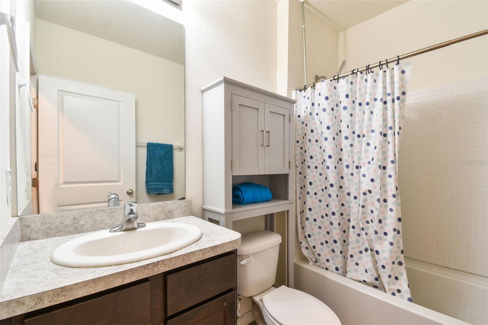 6882 SILVERADO RANCH BLVD, ZEPHYRHILLS, FL, 33541